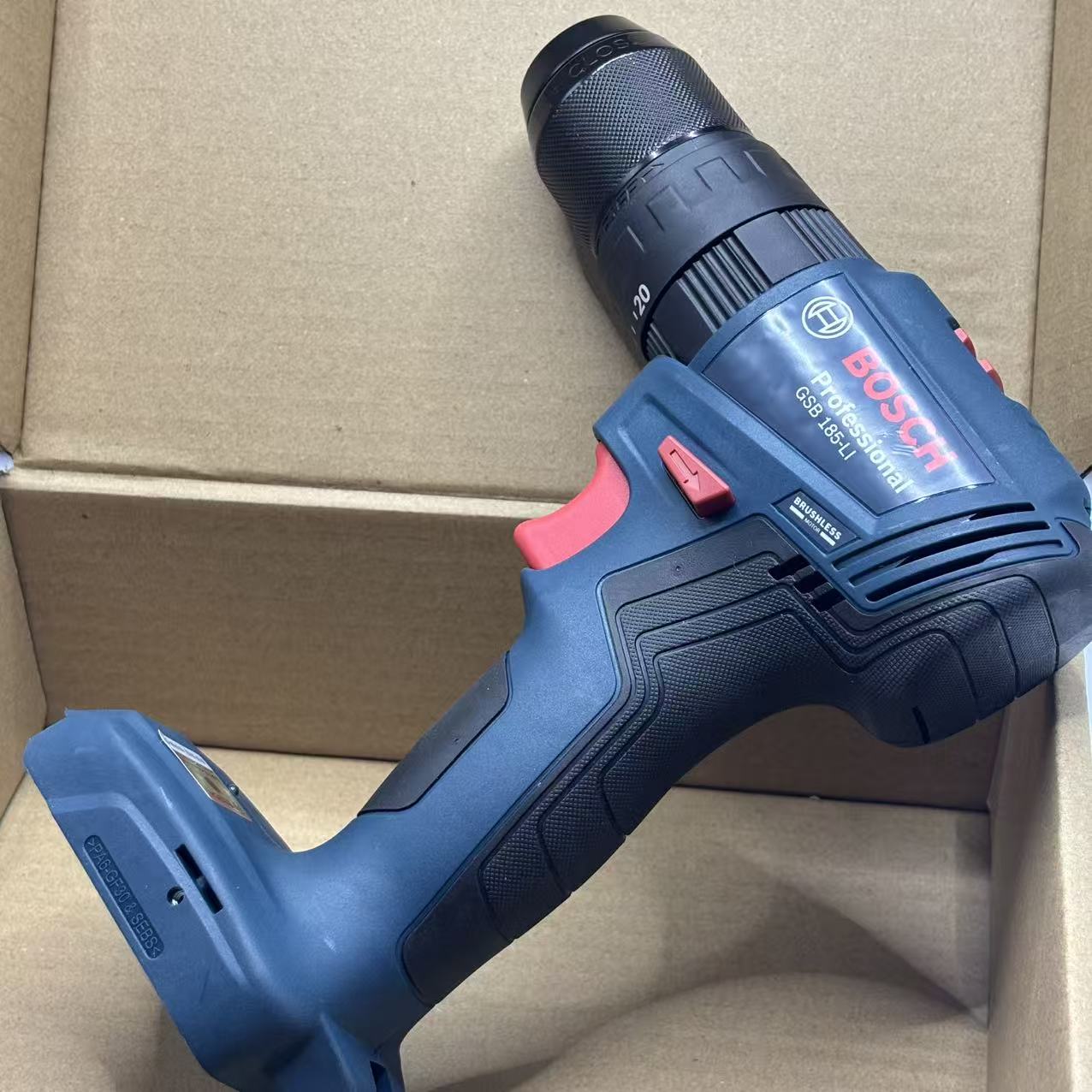 Brushless Cordless Electric Drill 18V - Bosch GSB 185-LI 18В Бесщеточная аккумуляторная